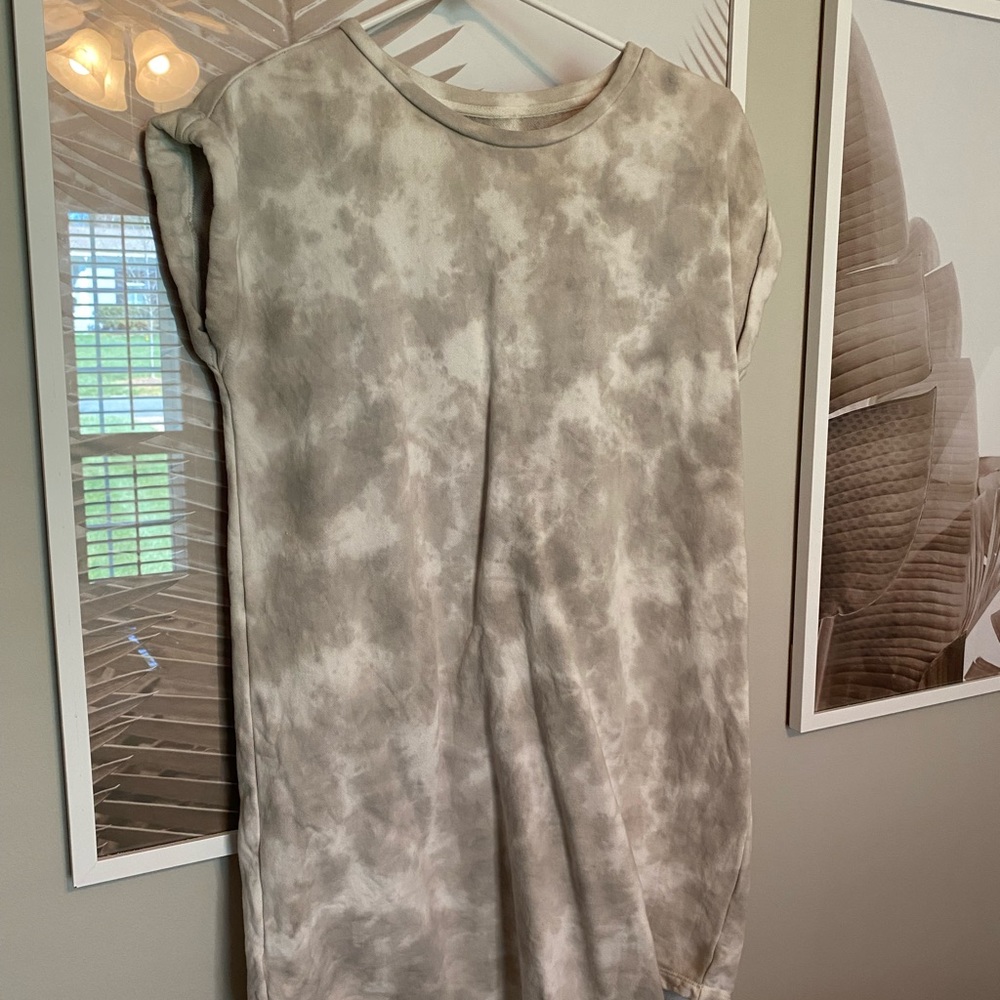 Lou & Grey Sweatshirt Dress
